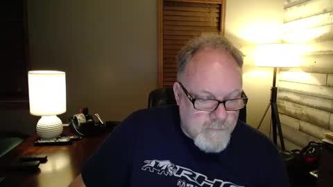 up2later online show from February 5, 3:55 am