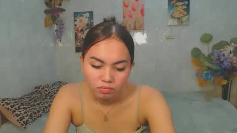 ur_bigcockeziekiel online show from April 27, 7:56 pm