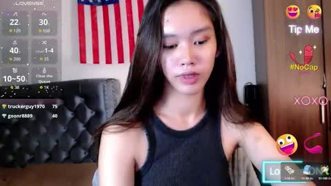 Snapshot of ur_cora_licious chatting on September 17, 12:18 pm Cora online show from September 17, 12:18 pm