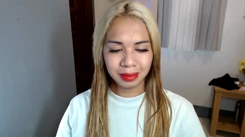 Vee online show from February 2, 6:48 am