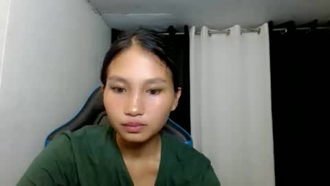 Snapshot of ur_hotjessa chatting on March 31, 2:46 am urpinay jessa online show from March 31, 2:46 am