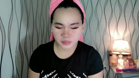 QUEENSY online show from February 7, 1:53 am