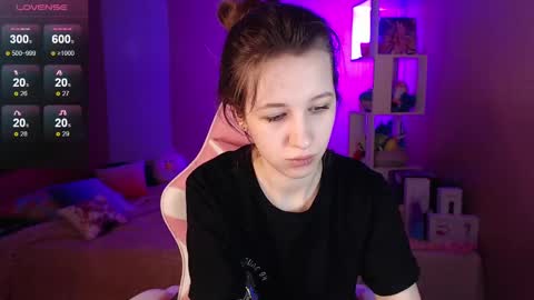 Snapshot of ur_kitty__ chatting on January 12, 1:05 pm Lera online show from January 12, 1:05 pm