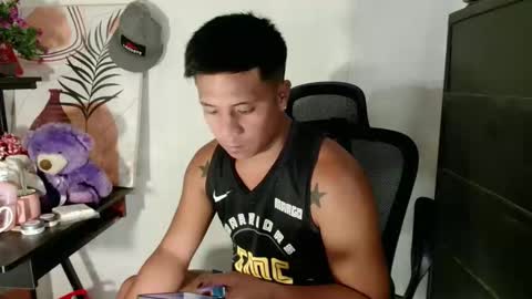 Dave online show from April 18, 2:54 pm