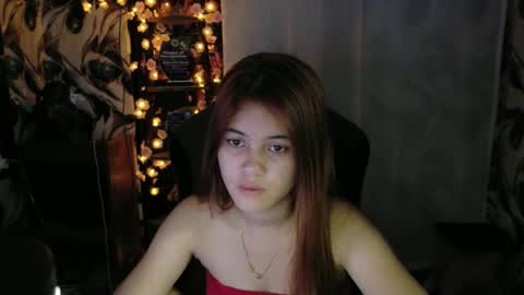 Snapshot of ur_prettyangel chatting on May 27, 12:40 am ur_prettyangel online show from May 27, 12:40 am