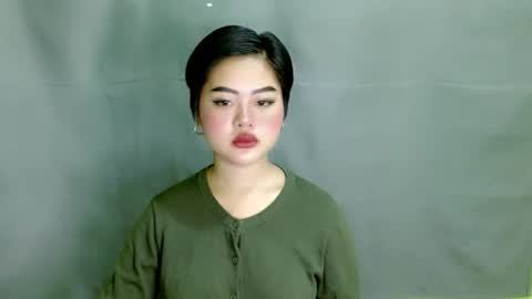 zey  online show from January 12, 12:38 am