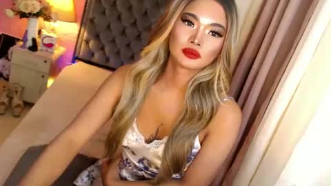 Kath online show from February 18, 1:32 am