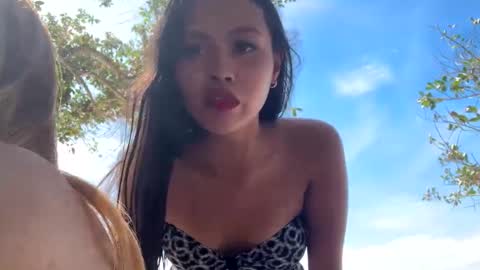 BARBIE- DONT FORGET TO FOLLOW ME AND GIVE ME THUMBS UP online show from January 5, 4:47 am