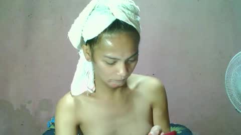 ur_sexybabe_ehra online show from April 27, 12:47 pm