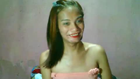 Snapshot of ur_sexybabe_ehra chatting on May 5, 12:29 am ur_sexybabe_ehra online show from May 5, 12:29 am
