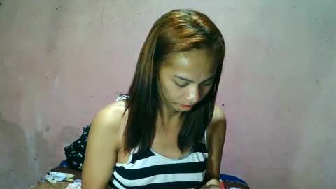 Snapshot of ur_sexybabe_ehra chatting on June 8, 9:48 pm ur_sexybabe_ehra online show from June 8, 9:48 pm