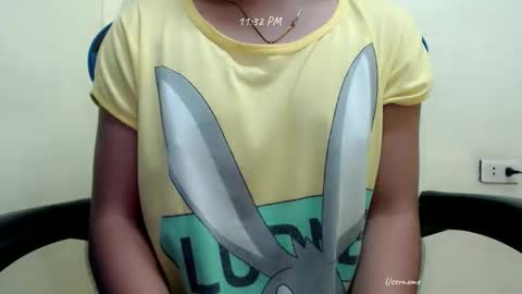 ur_small_girl online show from October 6, 3:31 pm