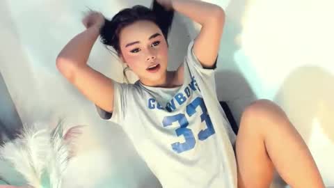 Snapshot of urasian_france69 chatting on April 10, 11:48 am FRANCINE cum with me in pvt or pwrd online show from April 10, 11:48 am
