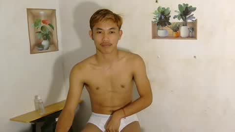 urasian_jomarie online show from June 24, 12:04 pm