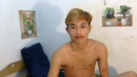 urasian_jomarie online show from August 2, 4:05 pm