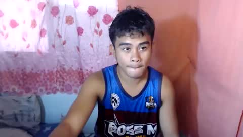 HI WE ARE NATHANIEL AND SEV online show from March 18, 5:32 am