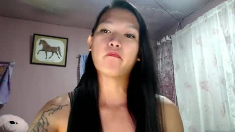 NEWRA  ALLISON online show from February 18, 9:10 am