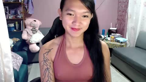 NEWRA  ALLISON online show from March 3, 4:03 am