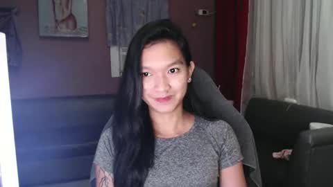 NEWRA  ALLISON online show from October 21, 7:36 pm