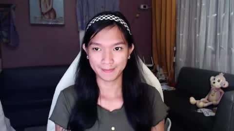 NEWRA  ALLISON online show from November 27, 8:00 pm