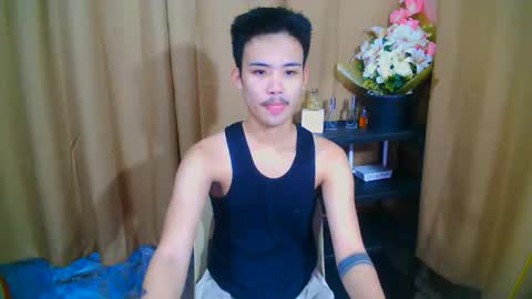 urasiancumboix2 online show from October 12, 9:52 am