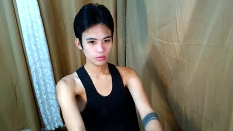 Snapshot of urasiancumboix2 chatting on April 24, 2:08 pm urasiancumboix2 online show from April 24, 2:08 pm