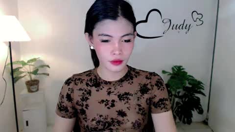 Snapshot of urasianpinayjudyxxx chatting on January 31, 8:22 am urasianpinayjudyxxx online show from January 31, 8:22 am