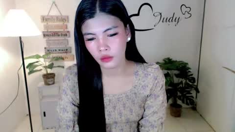 Snapshot of urasianpinayjudyxxx chatting on February 7, 2:40 am urasianpinayjudyxxx online show from February 7, 2:40 am