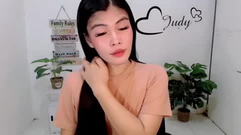 Snapshot of urasianpinayjudyxxx chatting on February 10, 8:09 am urasianpinayjudyxxx online show from February 10, 8:09 am