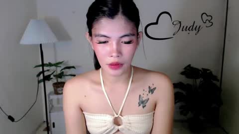 Snapshot of urasianpinayjudyxxx chatting on February 12, 5:05 am urasianpinayjudyxxx online show from February 12, 5:05 am