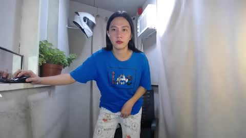 Erika online show from February 14, 5:43 pm