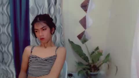 Snapshot of urasianyana chatting on June 9, 3:29 am urasianyana online show from June 9, 3:29 am