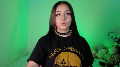 Danielle  online show from April 18, 10:19 am