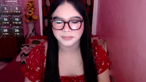 Sofia online show from December 1, 2:00 pm