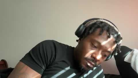 urbandick5 online show from December 2, 7:09 pm