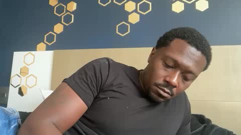 urbandick5 online show from April 21, 6:44 pm