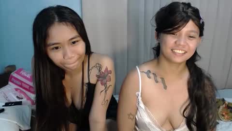 Urbbgurl lynxx  online show from April 24, 6:21 pm