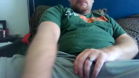 Snapshot of urbigfun chatting on September 16, 2:07 pm YBF online show from September 16, 2:07 pm