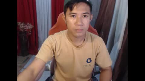 Snapshot of urboy_cass chatting on September 21, 2:35 am urboy_cass online show from September 21, 2:35 am