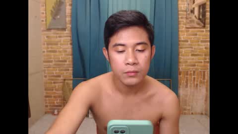 Snapshot of urboy_cass chatting on October 2, 2:35 pm urboy_cass online show from October 2, 2:35 pm