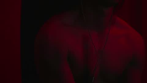 urboytoy_512 online show from December 3, 7:10 am