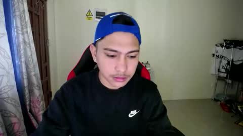 Dannie online show from December 3, 5:15 am