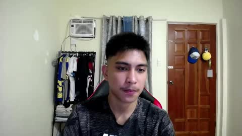 Dannie online show from April 22, 9:01 am