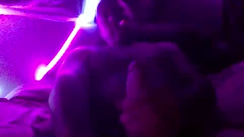 Snapshot of urdaddy875867 chatting on November 5, 5:51 am urdaddy875867 online show from November 5, 5:51 am