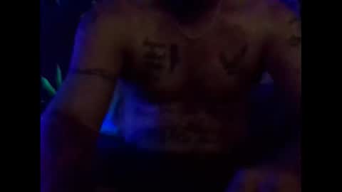 Snapshot of urdaddy875867 chatting on November 16, 2:06 am urdaddy875867 online show from November 16, 2:06 am