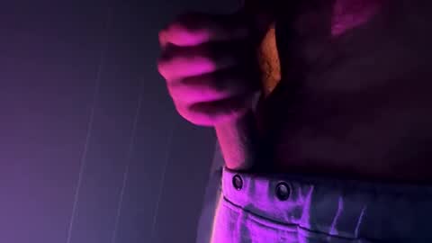 Snapshot of urdaddy875867 chatting on December 17, 6:41 am urdaddy875867 online show from December 17, 6:41 am