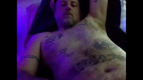 Snapshot of urdaddy875867 chatting on December 21, 9:55 pm urdaddy875867 online show from December 21, 9:55 pm