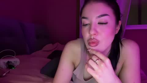 Snapshot of urdevilbaby chatting on January 24, 3:34 pm Margo online show from January 24, 3:34 pm