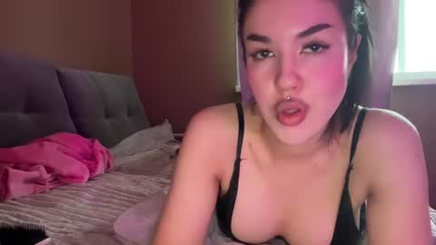 Snapshot of urdevilbaby chatting on January 27, 10:16 am Margo online show from January 27, 10:16 am
