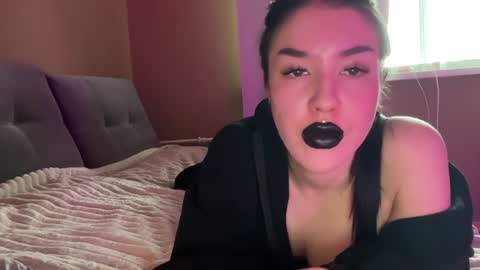 Snapshot of urdevilbaby chatting on January 29, 9:44 am Margo online show from January 29, 9:44 am